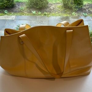 Butter yellow Rowallan bag